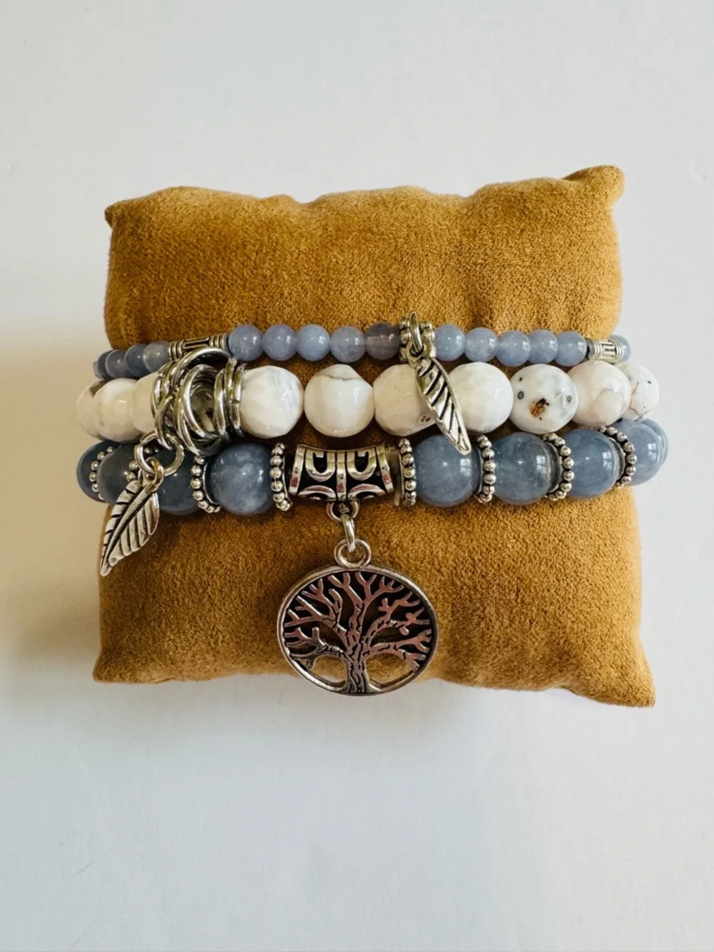 Jardme Handmade Tree of Life Stretch Bracelet Set Blue White Boho Gift Box - Picture 1 of 17